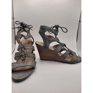 Report Women Sandals Scout Gilley Grey 3.5 Heel Sz 10